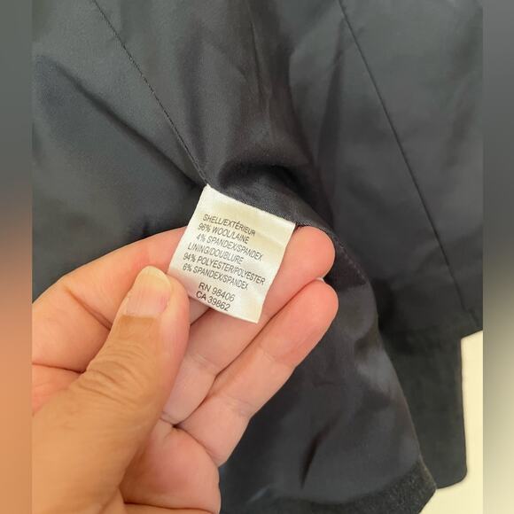 Theory Gray Wool Fully Lined One Button Blazer Minimalist Career
Size 10 - Picture 12 of 12